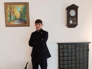 EkoGroup în acțiune: Vlad Augustin recomandă integrarea DOOH, marketing politic și campanii de presă pentru campanii memorabile